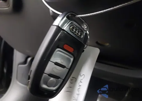 2018 Audi A7 3.0T Premium Plus из США, поврежденный, VIN WAUW3AFC2JN063403